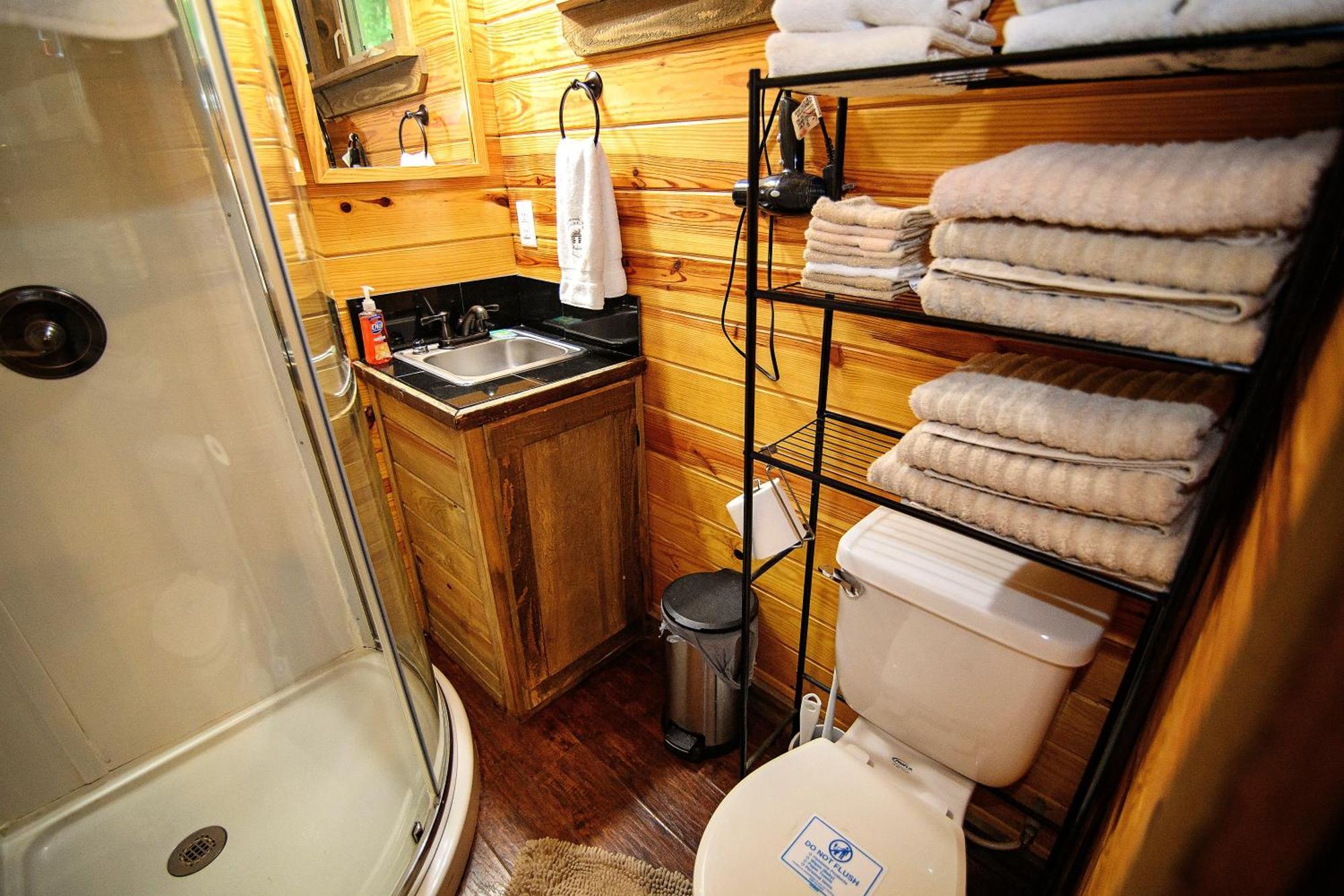 The Codex - Parker Creek Bend Cabins Murfreesboro Extérieur photo